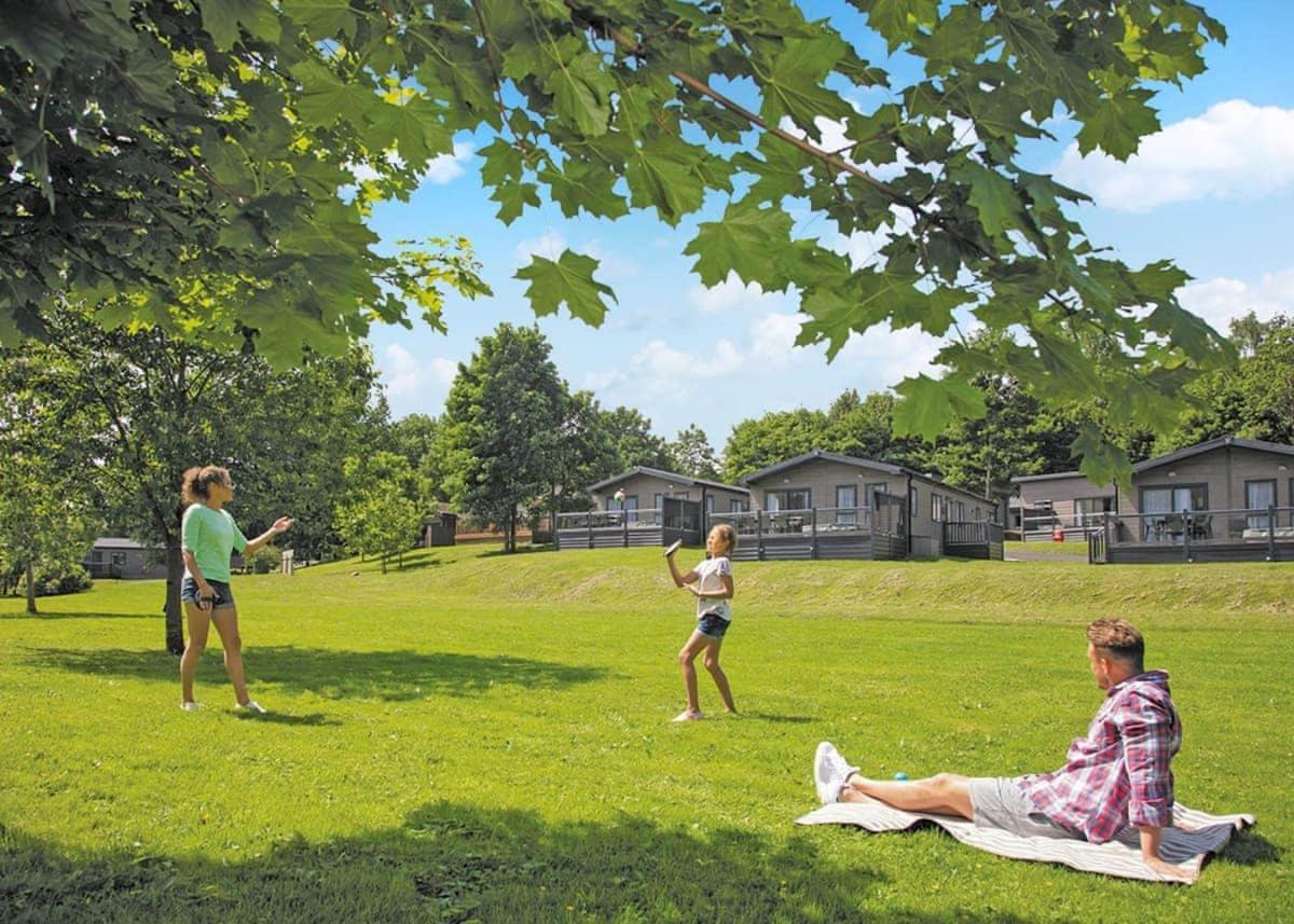 Aysgarth Lodges מראה חיצוני תמונה